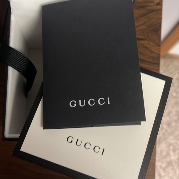 Gucci G Timeless Automatic Watch - Picture 4 of 4